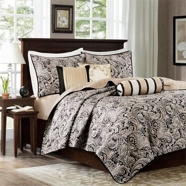 Aubrey 6 Piece Jacquard Quilt Set with Throw Pillows In Black