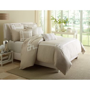 Avenue A 10 Piece King Comforter Set In Natural