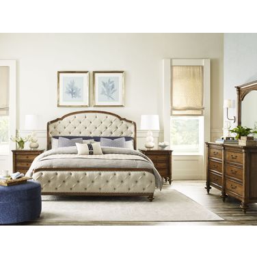 Berkshire Warm Cognac Glendale Upholstered Shelter Bedroom Set