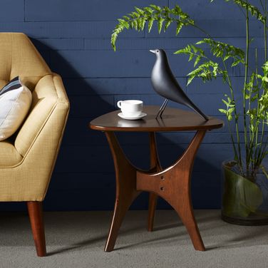 Blaze Triangle Wood End Table In Brown