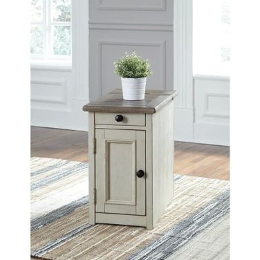 Bolanburg Weathered Gray Chair Side End Table