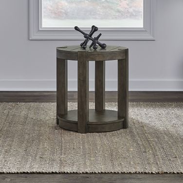 Broadmore Round Chairside Table In Brown