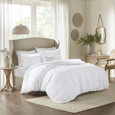 Celeste Polyester Microfiber 2-In-1 4 Piece King Duvet In White