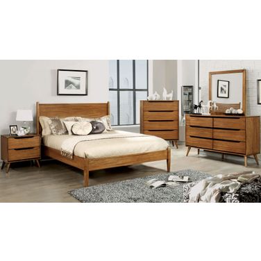 Lennart Oak Panel Bedroom Set