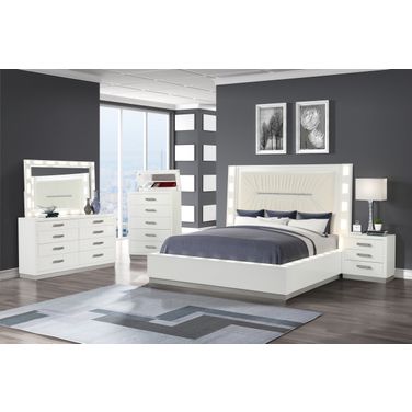 Coco 4 Piece LED Queen Bedroom Set In Milky White