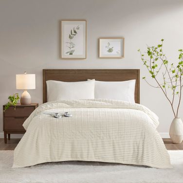 Corded Plush Heated Queen Blanket In Ivory
