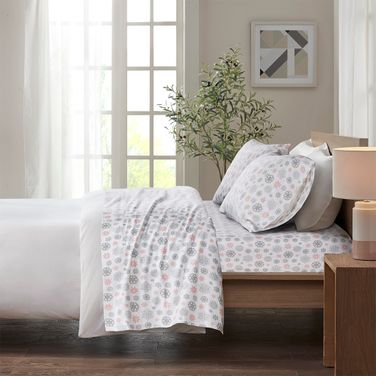Cozy Cotton Flannel 4 Piece King Sheet Set In Pink/Grey Snowflakes