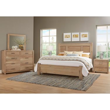 Crafted Oak Poster Bedroom Set In Bleached White