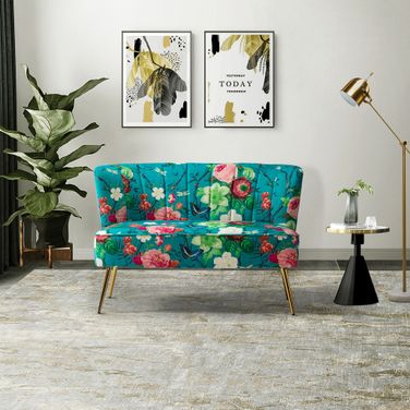 Cuneo Loveseat In Blue