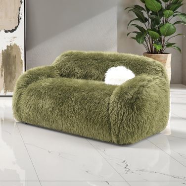 Darwen Loveseat In Green