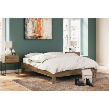 Deanlow Platform Bedroom Set In Honey