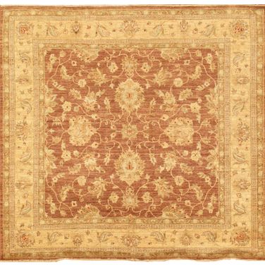 Denver Hand-Knotted Lamb's Wool Area Rug- 5' 3" x 5'10" In Brown and Beige