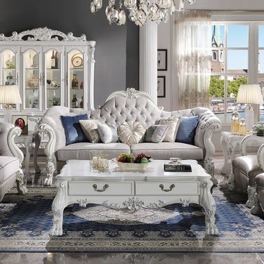 Dresden Sofa with 7 Pillows In Synthetic Leather and Bone White