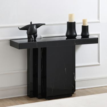 Drisana Console Table In Black