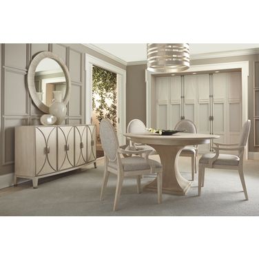 East Hampton Round Dining Room Set