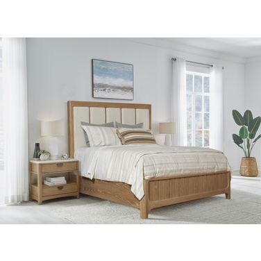 Escape Panel Bedroom Set In Light Brown