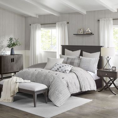 Essence Cotton Clip Jacquard Pieced 8 Piece Queen Comforter Set In Gray