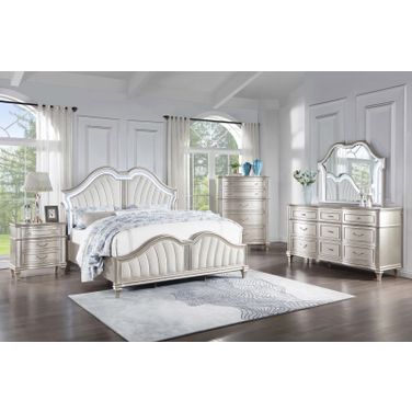 Evangeline Platform Bedroom Set In Silver Oak