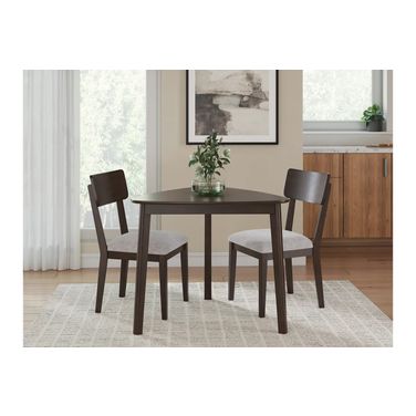 Favelon Dining Room Set In Merlot