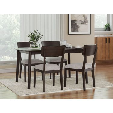 Favelon Dining Table and 4 Chairs In Merlot
