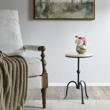 Gaberial Accent Table In Black