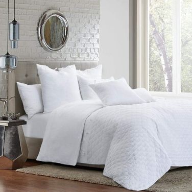 Gibson 8 Piece King Duvet Set In White