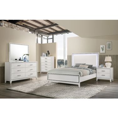 Haiden Bedroom Set In White Finish