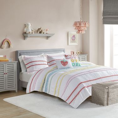 Haisley Cotton 4 Piece Twin Comforter Set With Chenille Trims In Pink