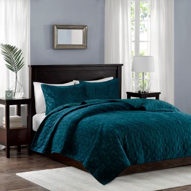 Harper Polyester Velvet 3 Piece Queen Coverlet Set In Teal