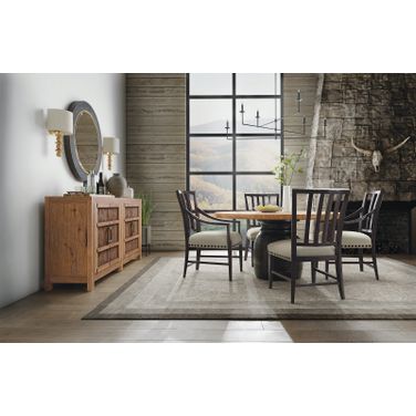 Hooker Furniture Big Sky 5 Piece Round Trestle Dining Room Set In Medium Wood