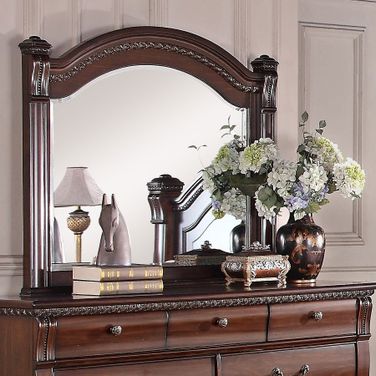 Isabella Mirror