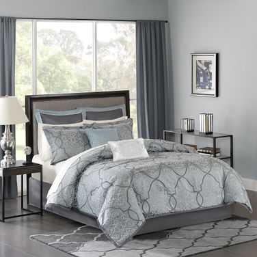 Jacquard 12 Piece Queen Comforter Set In Blue