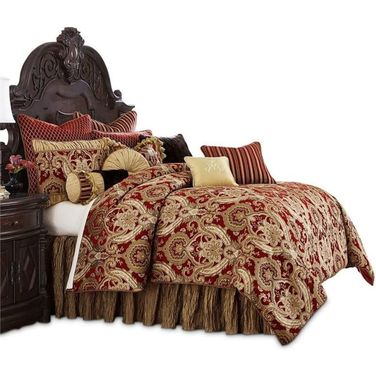 Lafayette 12 Piece Queen Comforter Set In Red