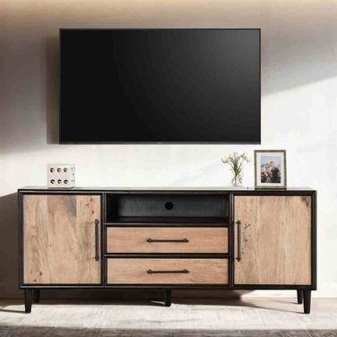 Lakeside 72 Inch TV Stand In Light White Wash