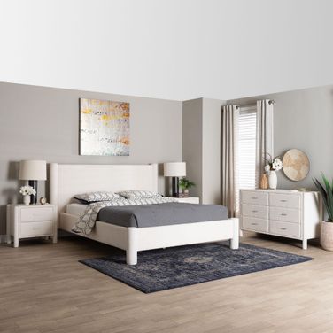 Laria Teddy Bear Fabric Queen 4-Piece Bedroom Set In White