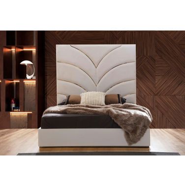 Laura Gold Detailed King Size Upholstery Bed Made With Wood In White