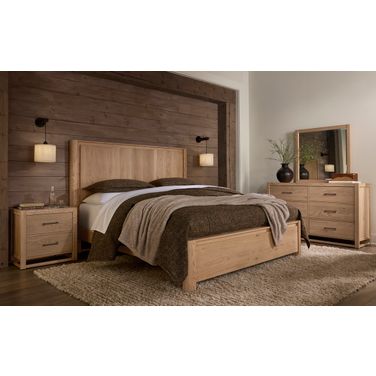 Lodge and Loft Radius Poster Bedroom Set In Blond Oak