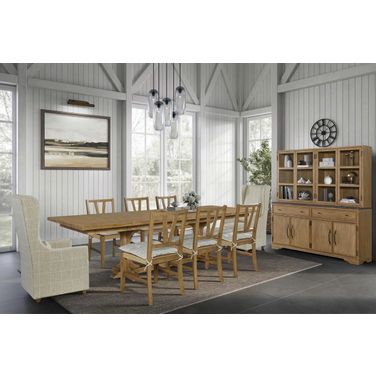 Magnolia Dining Room Set In Cashew
