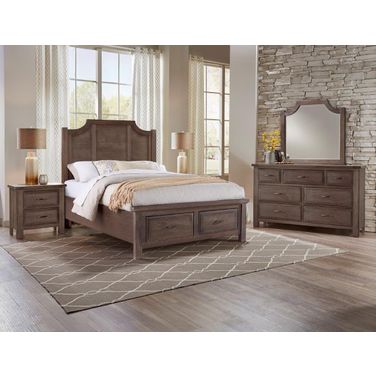 Maple Road Scalloped Storage Bedroom Set In Maple Syrup