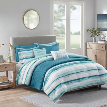 Marina 8 Piece Printed Seersucker King/Cal King Comforter and Quilt Set In Aqua