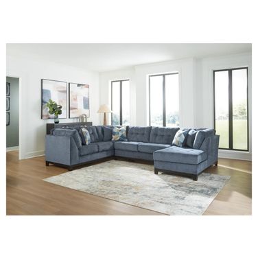 Maxon Place 3-Piece Sectional with Chaise In Navy