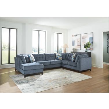 Maxon Place 3-Piece Sectional with Chaise In Navy