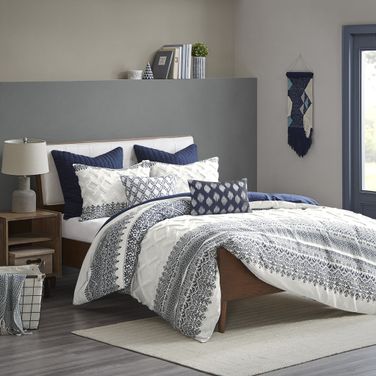 Mila Cotton Printed 3 Piece King Duvet Cover Set With Chenille In Navy