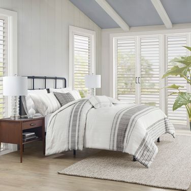 Morgan 5 Piece Cotton Jaquard Full/Queen Duvet Set In White and Grey