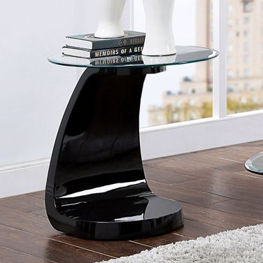 Nahara End Table In Black