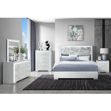 Naomi Marble Bedroom Set In Silver