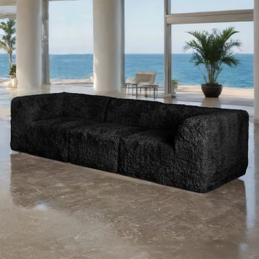 Nappi Sofa In Black