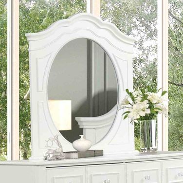 Naucalpan Mirror In White