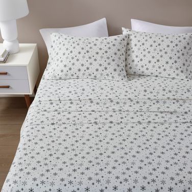 Oversized Cotton Flannel 4 Piece Sheet Set In Black Snowflakes