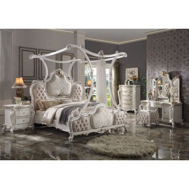 Picardy Bedroom Set In Fabric and Antique Pearl
